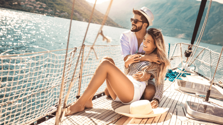 Read more about the article Romantic Escapes: Yacht Charter for Couples